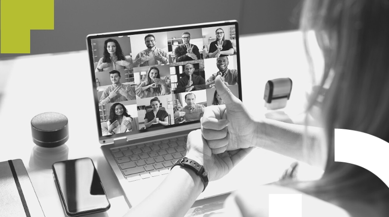 Imagen de la portada del estudio, con una mujer sorda en una videollamada con otras personas hablando en lengua de signos. Imagen de la portada del estudio, con una mujer sorda en una videollamada con otras personas hablando en lengua de signos.