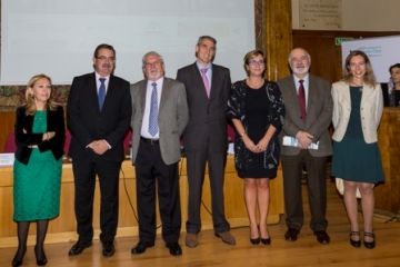 Entrega galardón