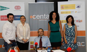 Foto Mesa Redonda CENTAC Soluciones tecnológicas para daño cerebral