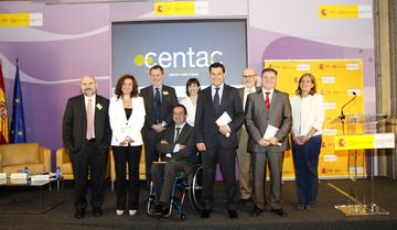 Foto Presentación del informe Eficiencia y Ahorro con la Aplicación de Tecnologías Accesibles en las Administraciones Públicas elaborado por la Fundación CENTAC