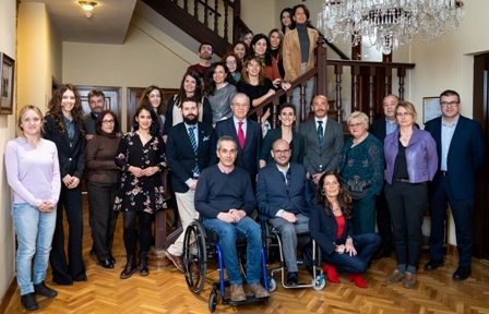 Foto de familia de la presentación de la XVIII Convocatoria de Ayudas